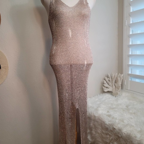 Codigo Mesh Distressed Metallic VNeck Sleeveless Open Front Dress - Picture 6 of 16